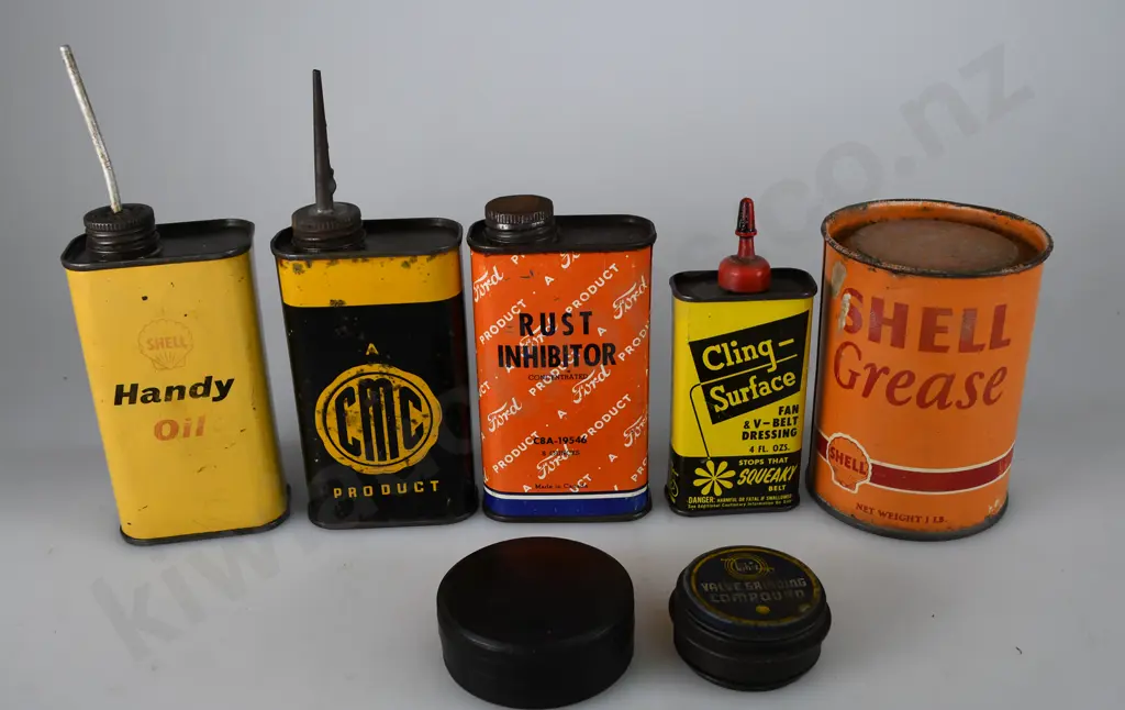 ASSORTED OIL AND MOTORING TINS Image 1++