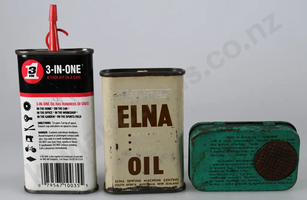 ASSORTED OIL AND MOTORING TINS Image 1++