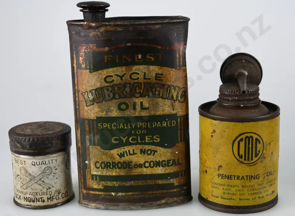 ASSORTED OIL AND MOTORING TINS Image 1++