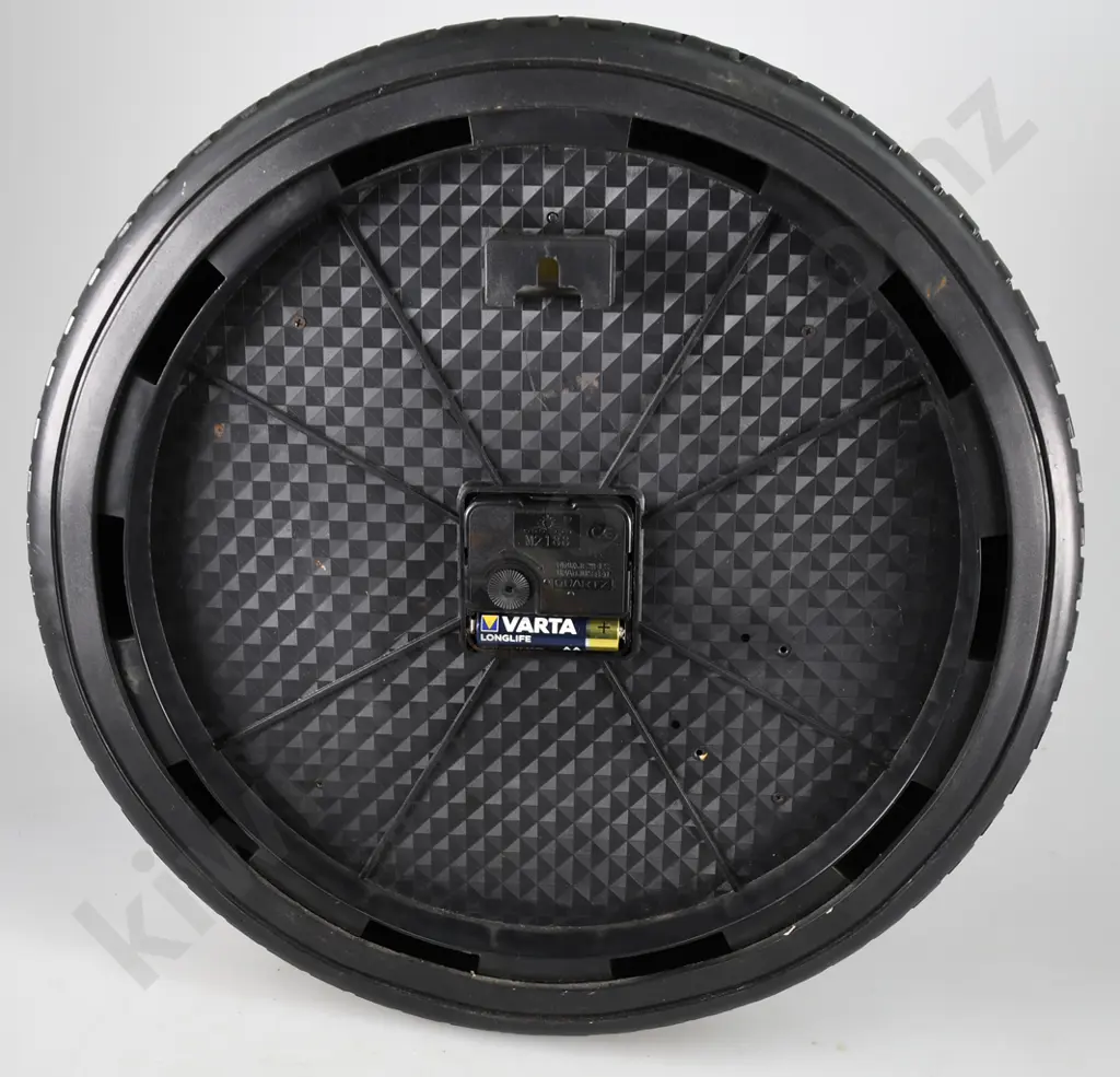 TYRE WALL CLOCK  Image 1++
