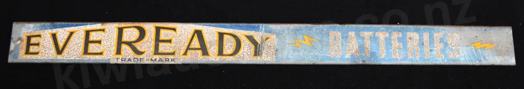EVEREADY PAINTED TIN SIGN Image 1++
