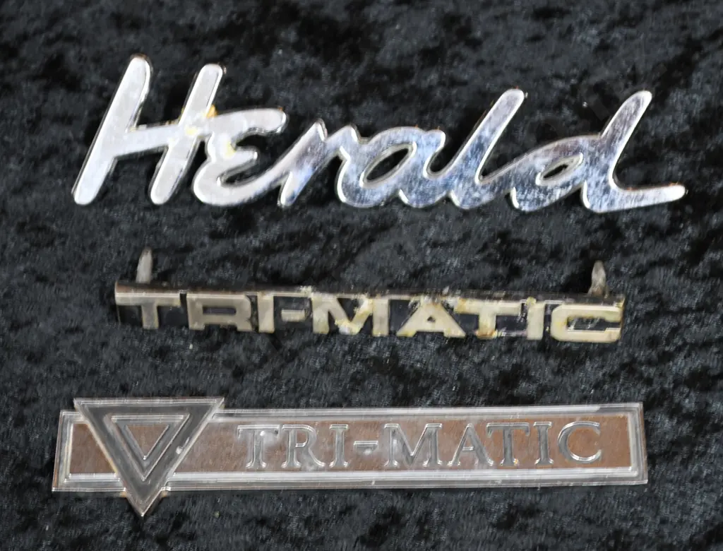 CHROME CAR NAME BADGES Image 1++