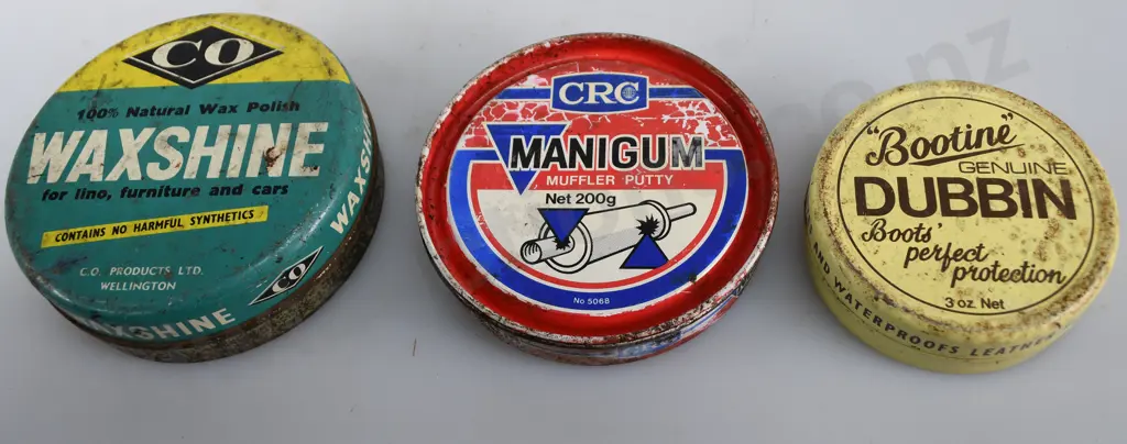 ASSORTED SMALL TINS Image 1++