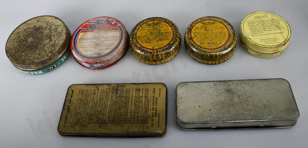 ASSORTED SMALL TINS Image 1++