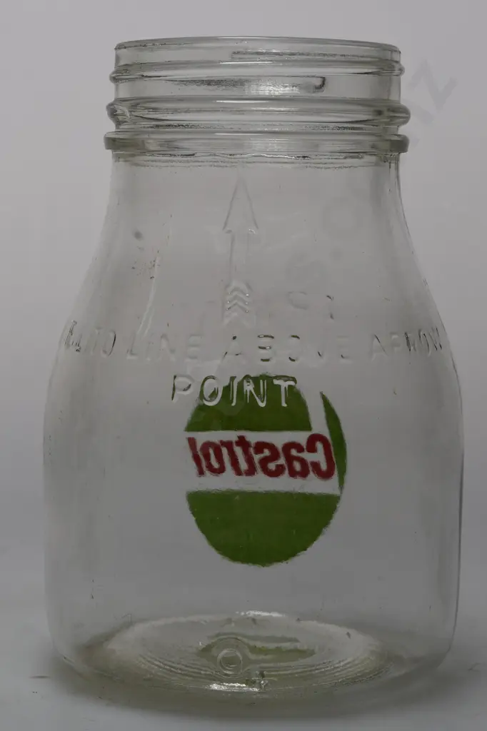 CASTROL PINT OIL BOTTLE Image 1++