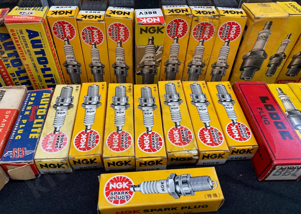 SPARK PLUG PACKETS Image 1++