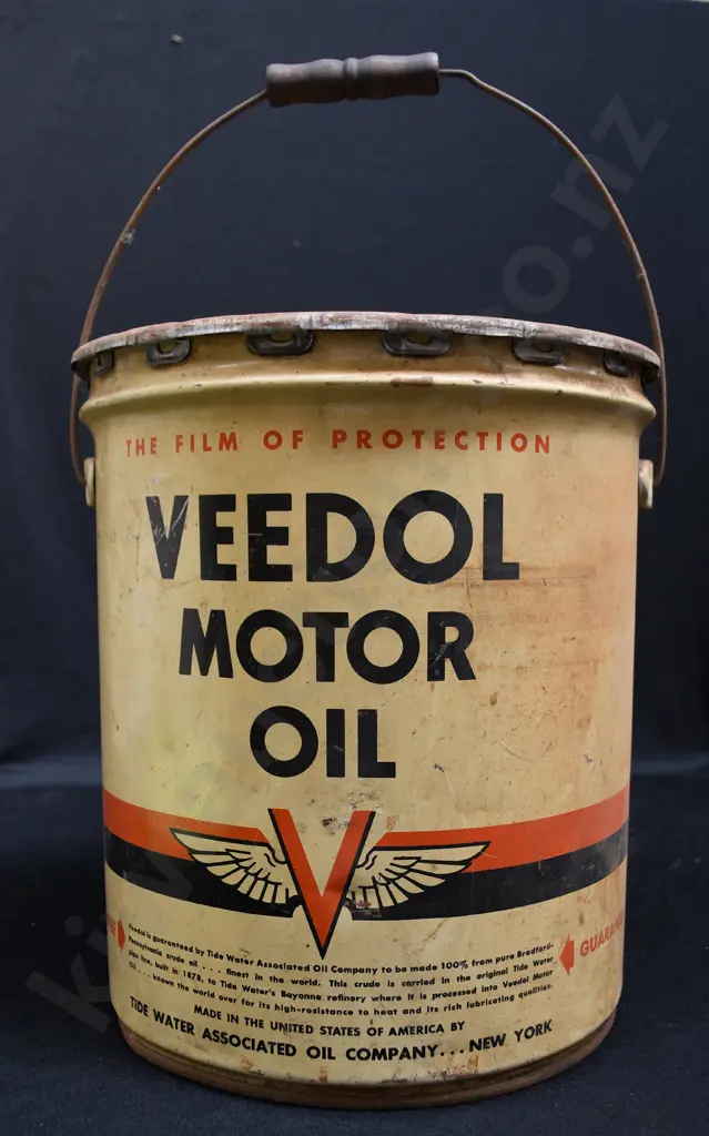 VEEDOL MOTOR OIL LIDDED CAN Image 1++