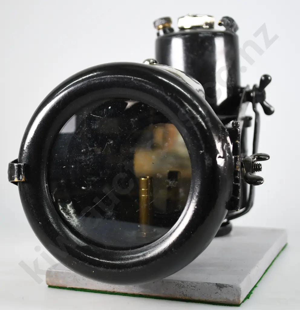 POWELL AND HANMER MOTORCYCLE LAMP AND GENERATOR Image 1++