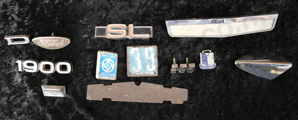 MOTORING RELATED SUNDRIES Image 1++