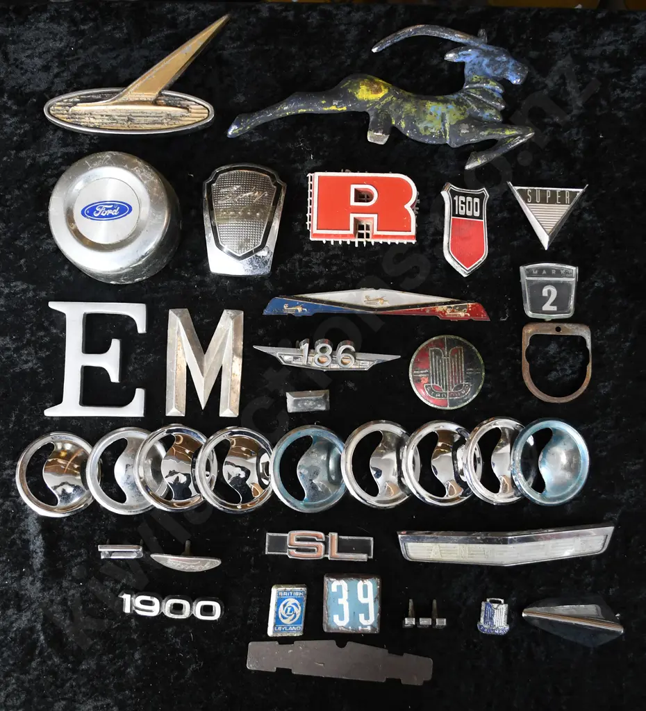 MOTORING RELATED SUNDRIES Image 1++