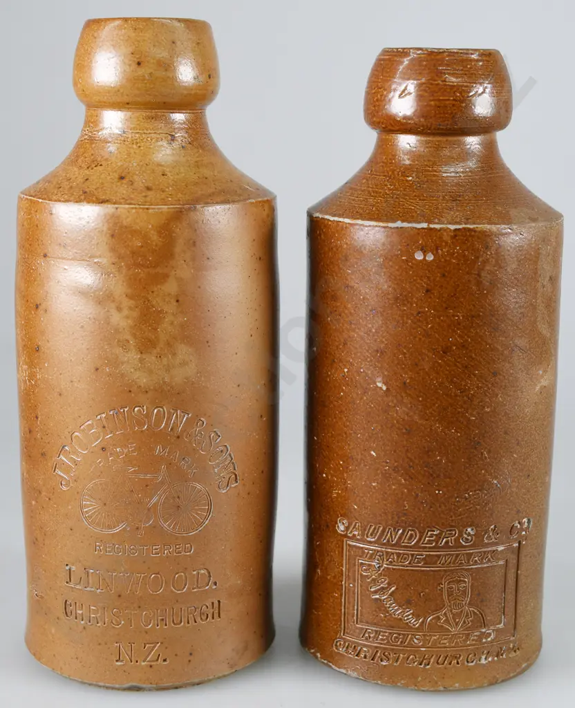 ROBINSON & SAUNDERS CHRISTCHURCH GINGER BEERS Image 1++