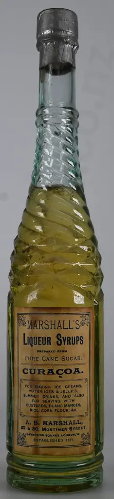 LABELLED AND FULL SALAD OIL BOTTLE Image 1++