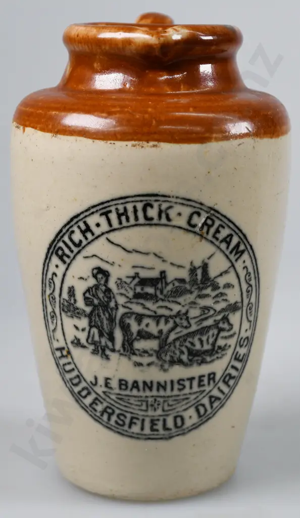 BANNISTER HUDDERSFIELD CREAM POT Image 1++