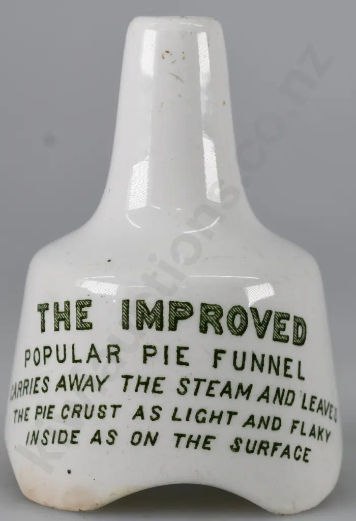 STANLEY MILLS  HAMILTON PIE FUNNEL Image 1++