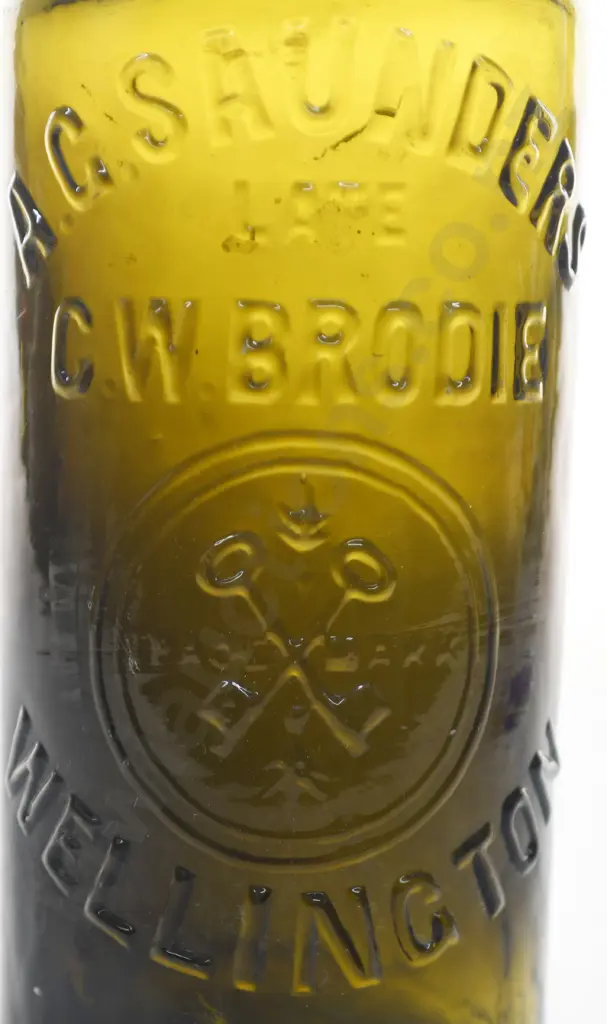 BENNETT & READY, SAUNDERS LATE BRODIE WELLINGTON INTERNAL THREADS Image 1++