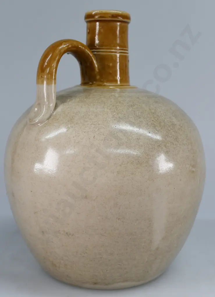 GALLEY OF LORNE STONEWARE WHISKY JUG Image 1++
