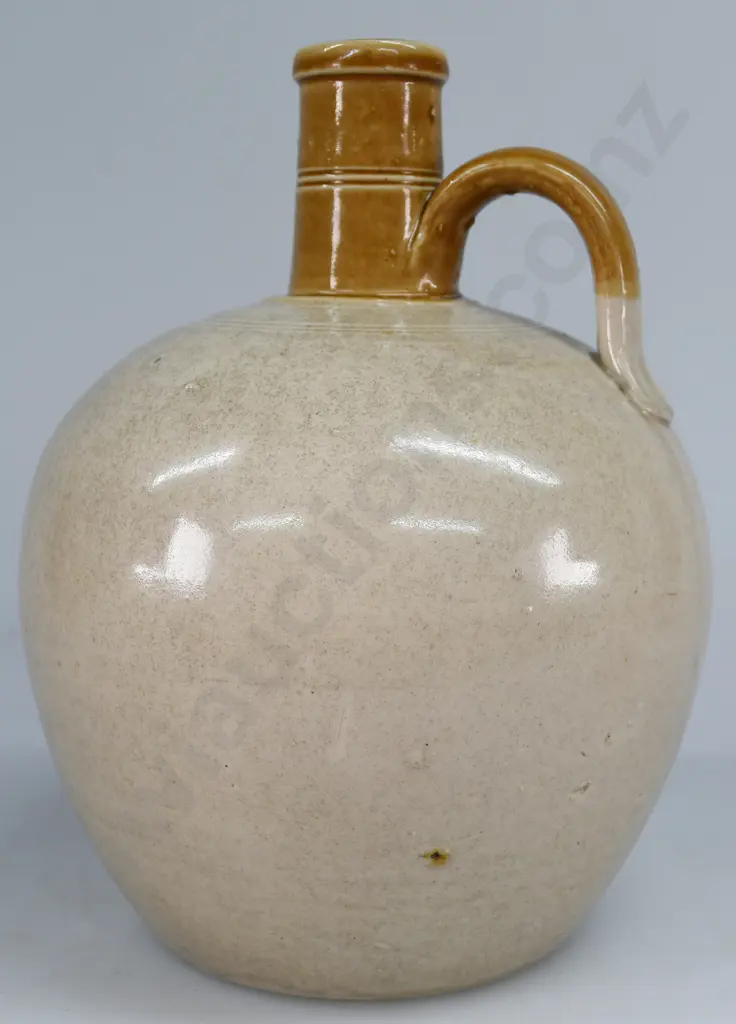 GALLEY OF LORNE STONEWARE WHISKY JUG Image 1++