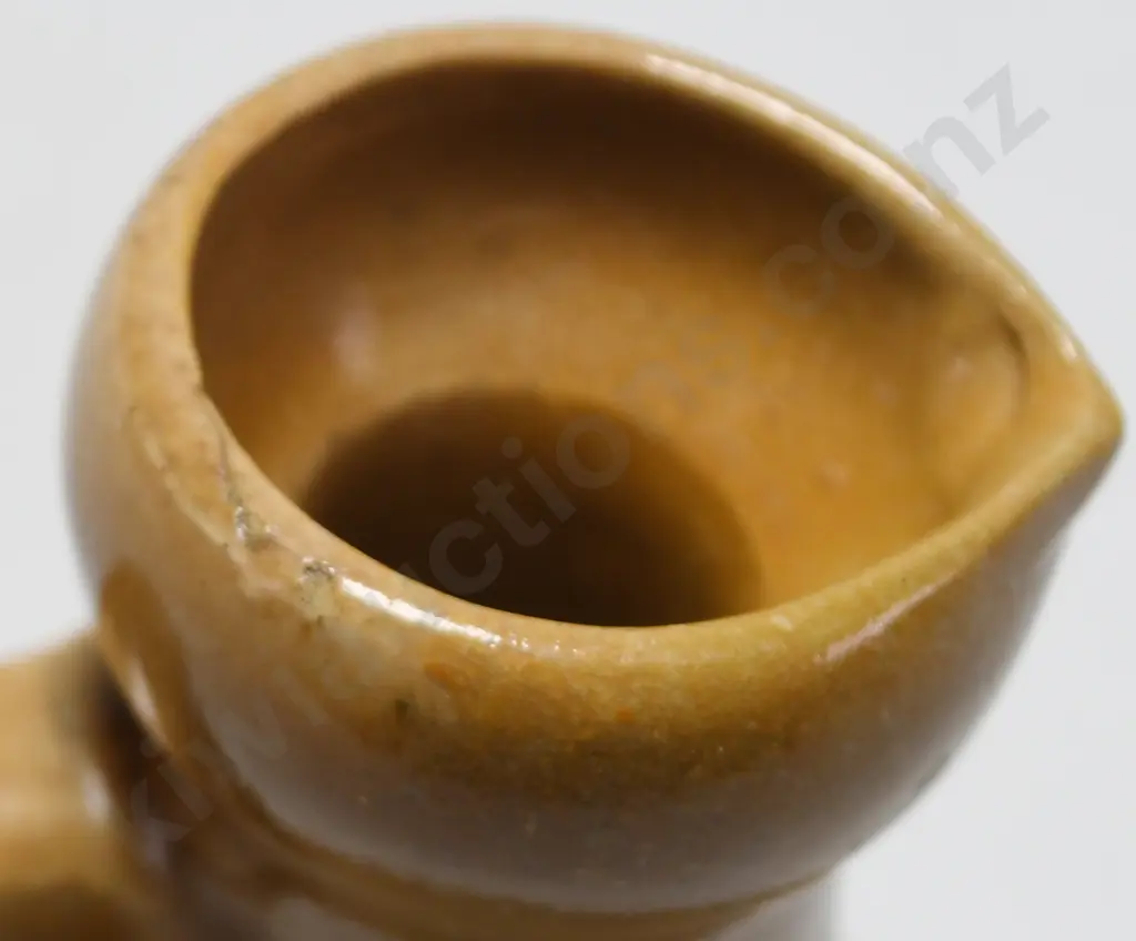 RODERICK DHU STONEWARE WHISKY JUG Image 1++