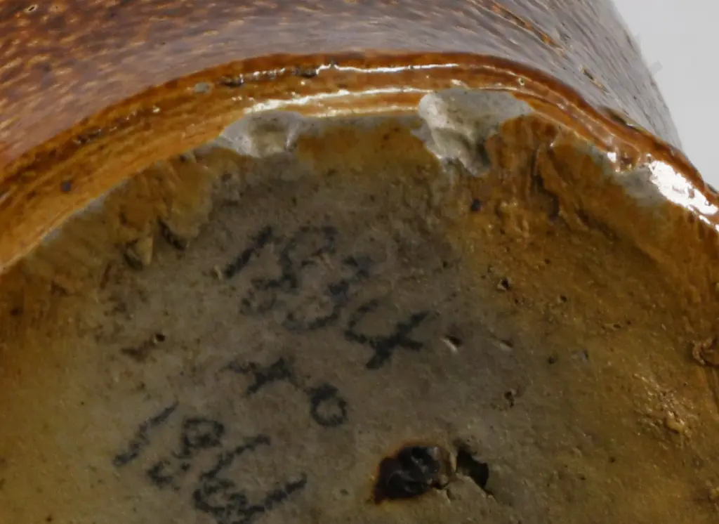 BOURNE POTTERY 1840s WAISTED FLASK  Image 1++