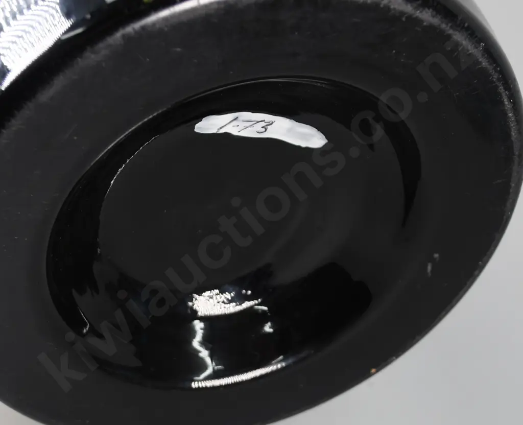 LARGE BACK BAR FREE BLOWN DISPENSING BOTTLE Image 1++