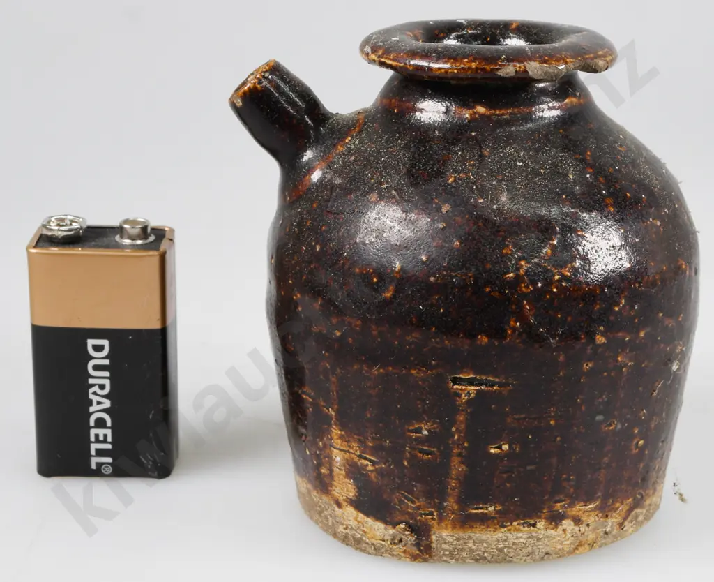 CHINESE SOY SAUCE SMALL POT Image 1++