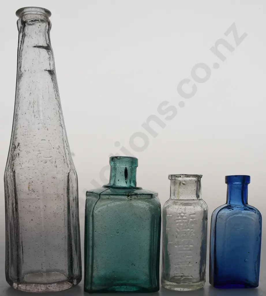 CHINESE GLASS BOTTLES Image 1++
