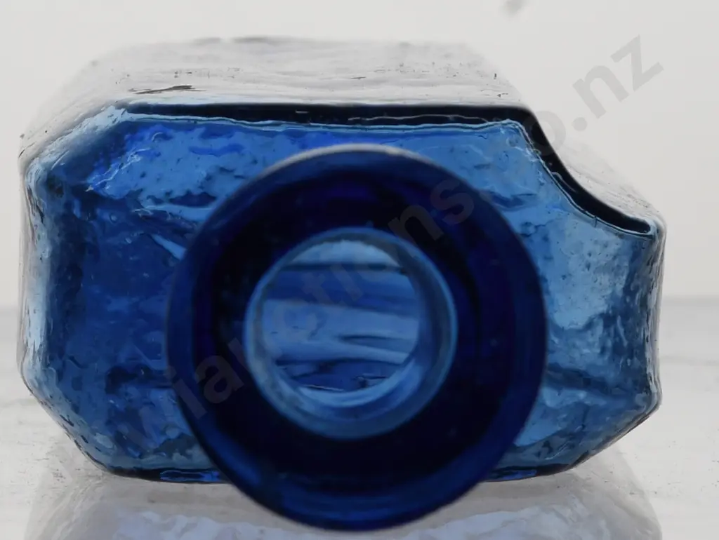 CHINESE GLASS BOTTLES Image 1++