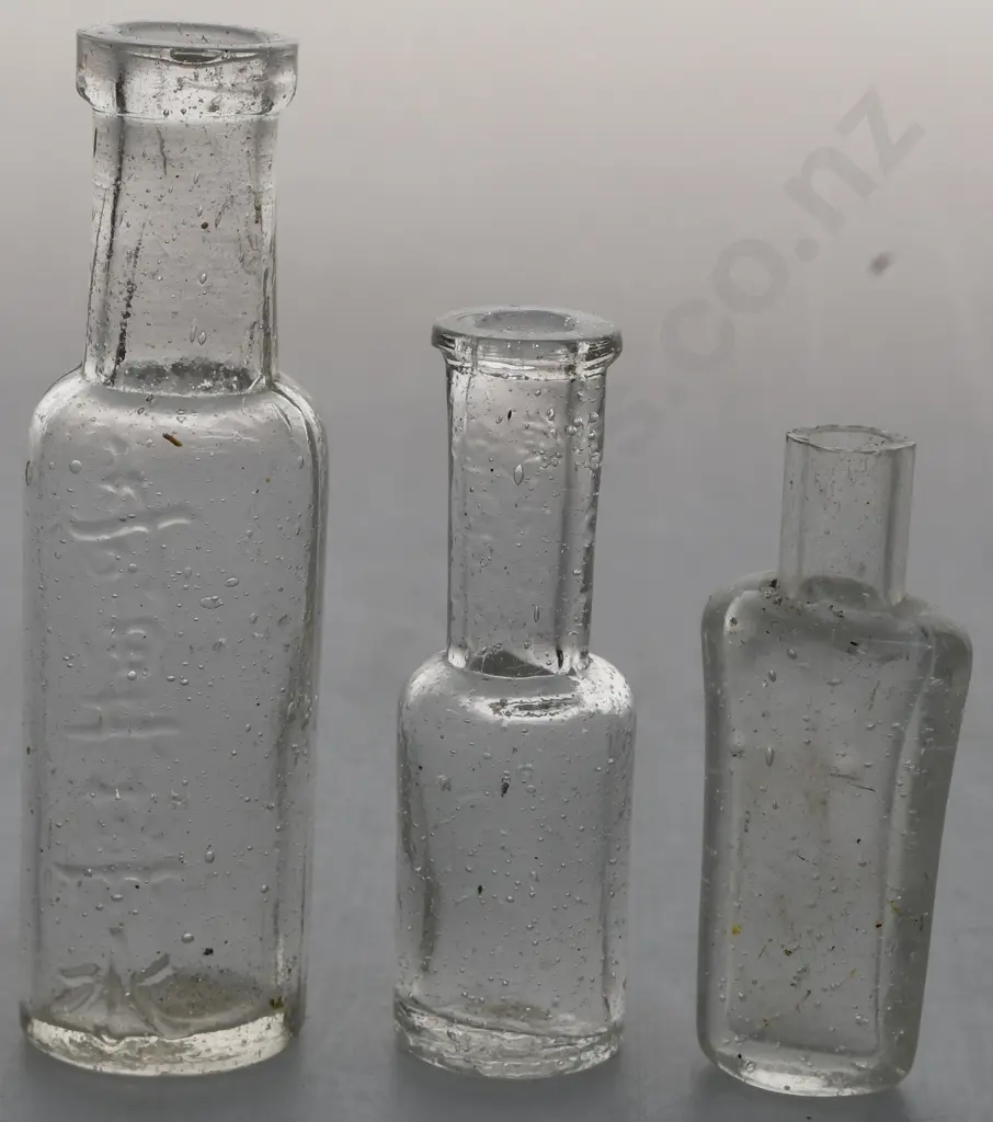 CHINESE GLASS BOTTLES Image 1++