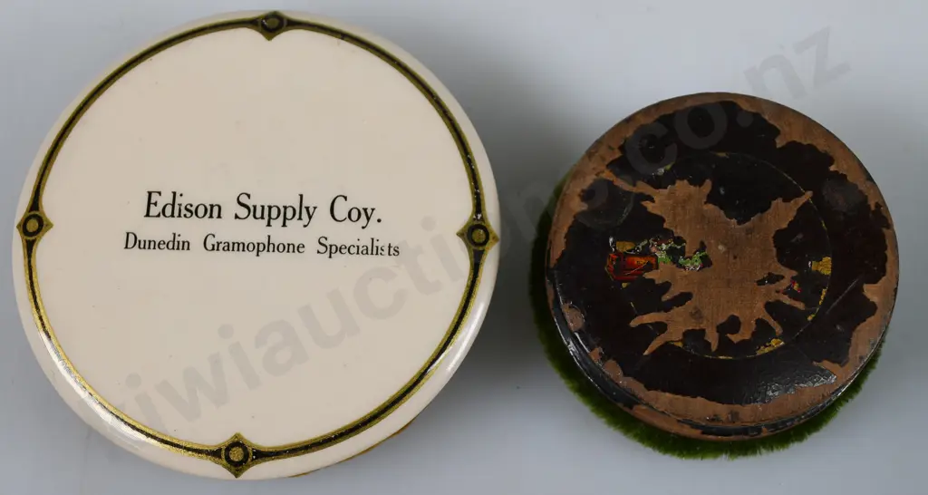 EDISON SUPPLY CO DUNEDIN GRAMOPHONE RECORD CLEANER Image 1++