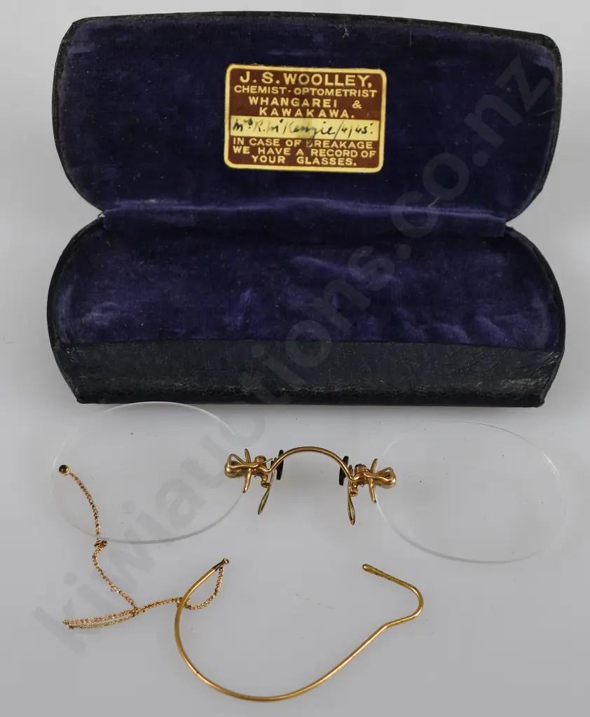 EARLY GOLD RIMMED SPECTACLES Image 1++