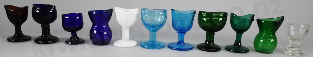 COLLECTION OF EYE BATHS Image 1++