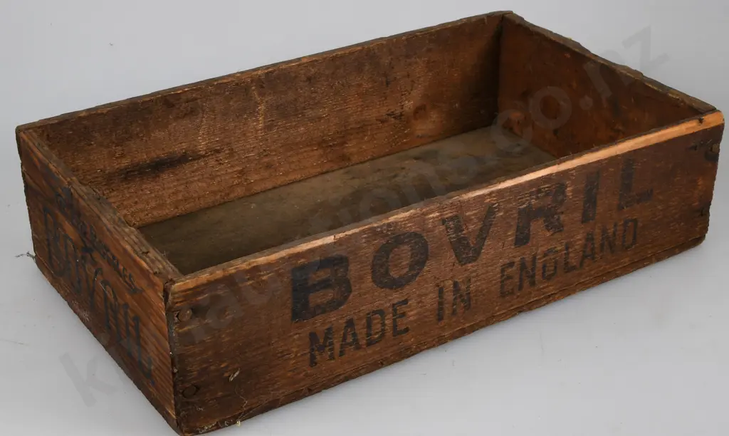 ADVERTISING SHOP DISPLAY ITEMS Image 1++
