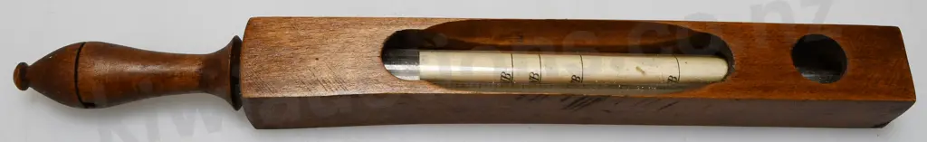 DR FORBES THERMOMETER Image 1++