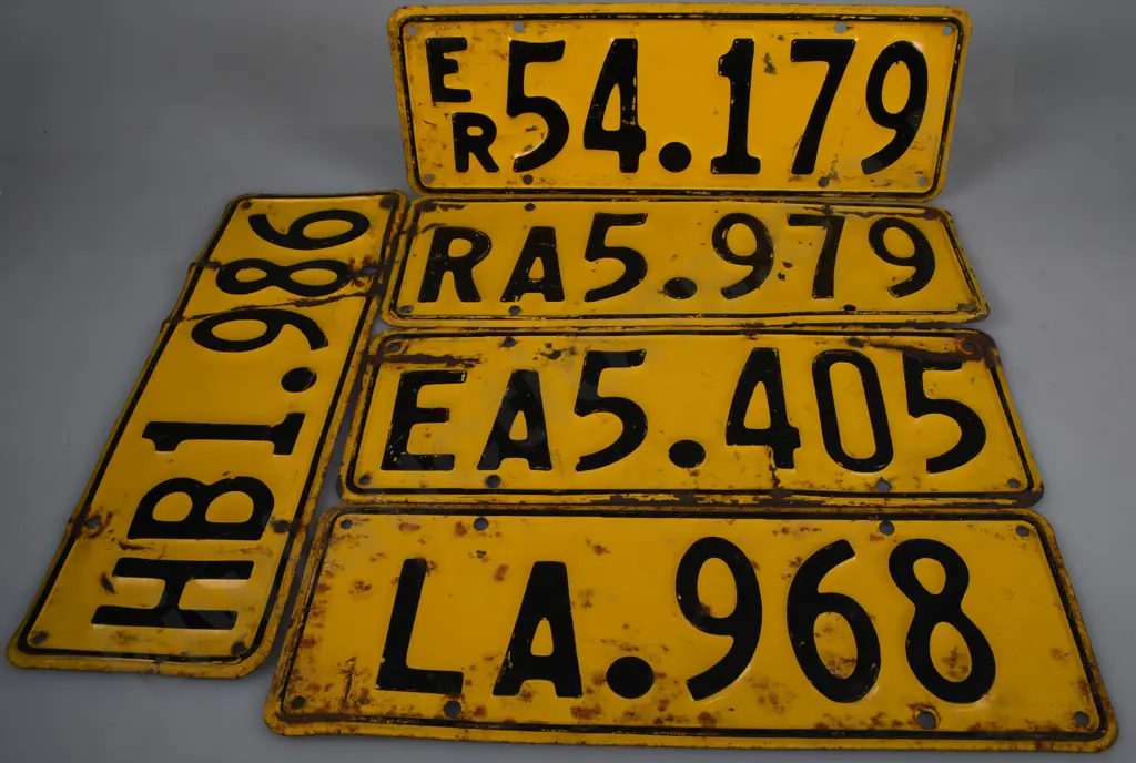 NEW ZEALAND NUMBER PLATES 1961-1965 Image 1++