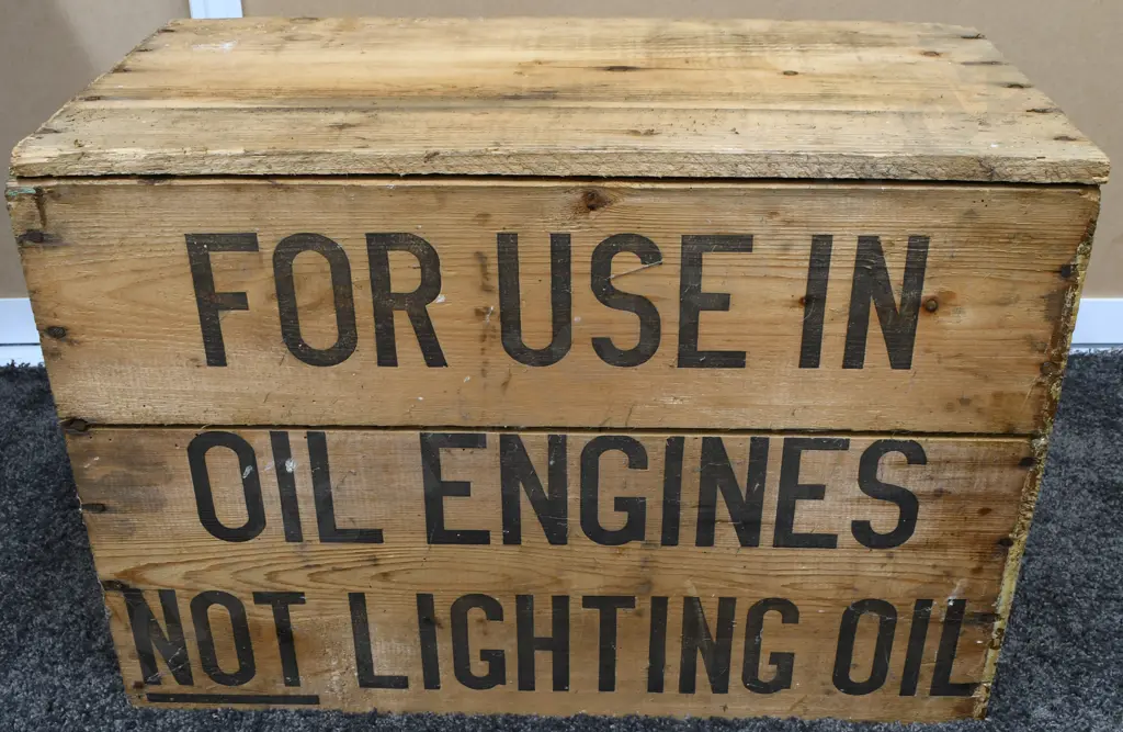 BRITISH IMPERIAL OIL COMPANY WOODEN BOX Image 1++