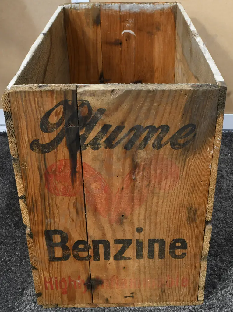 PLUME OIL WOODEN BOX Image 1++