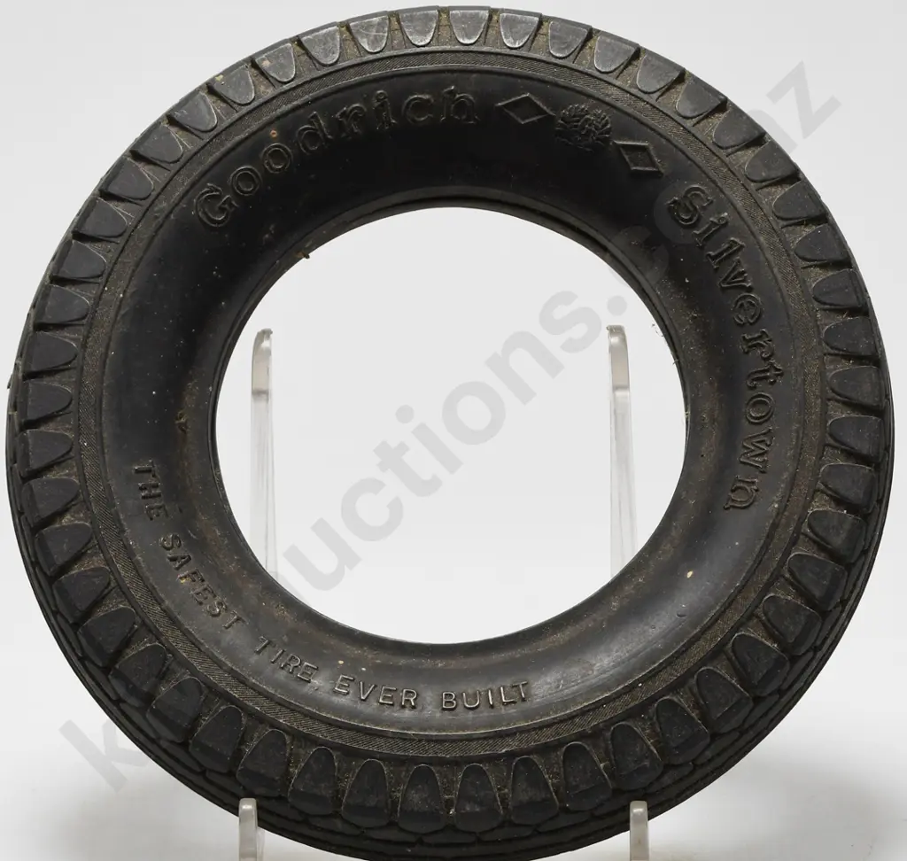 ADVERTISING TYRE ASHTRAYS Image 1++