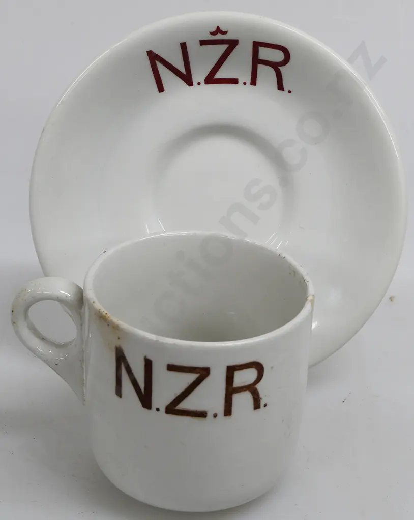 NEW ZEALAND RAILWAY CUP AND SAUCER Image 1++