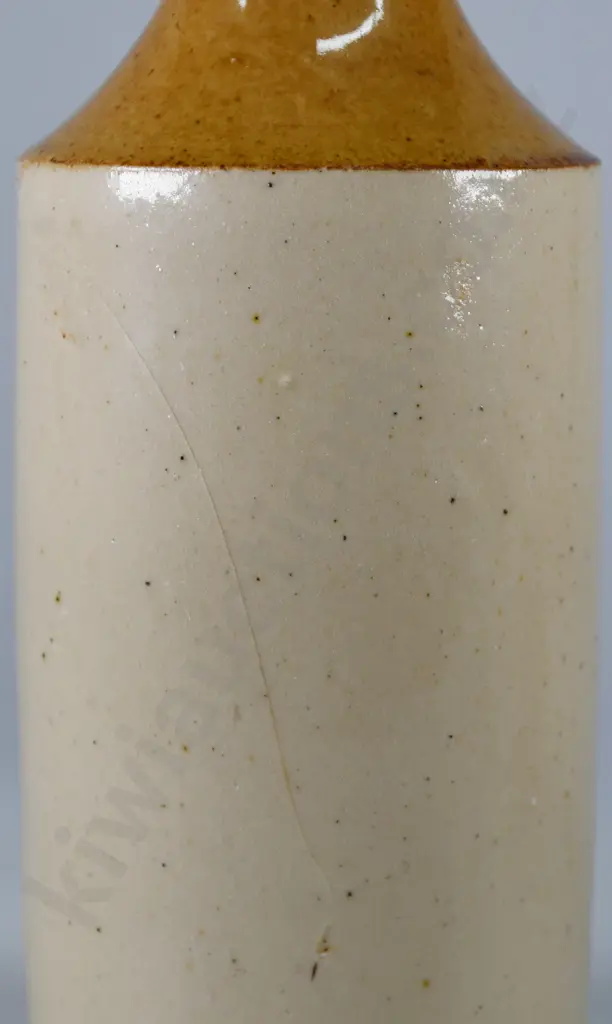 BARRY GISBORNE GINGER BEER Image 1++