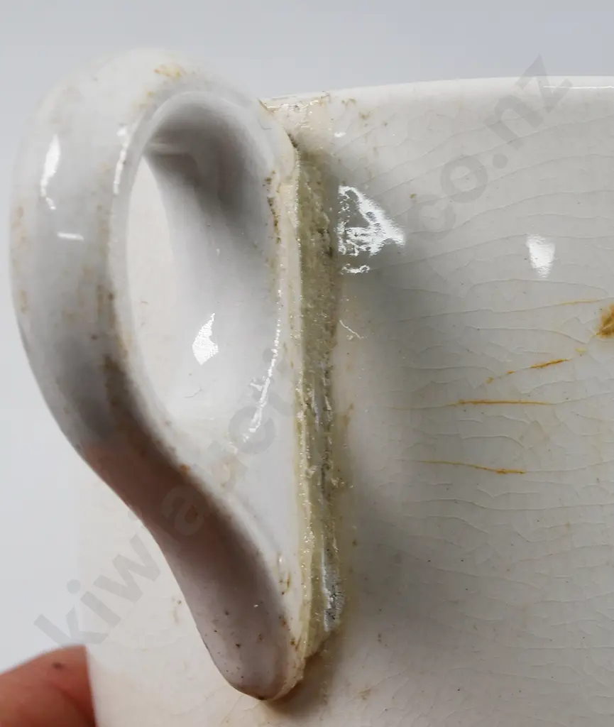 RAILWAY REFRESHMENT ROOMS MARTON CUP AND SAUCER Image 1++
