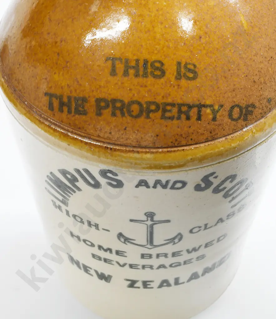 LIMPUS AND SCOTT NEW ZEALAND STONE JAR Image 1++