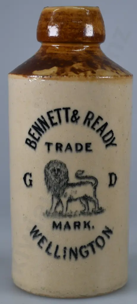 BENNETT READY WELLINGTON GINGER BEER Image 1++
