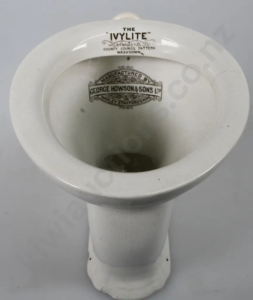 SAMPLE TOILET THE IVYLITE WASHDOWN Image 1++