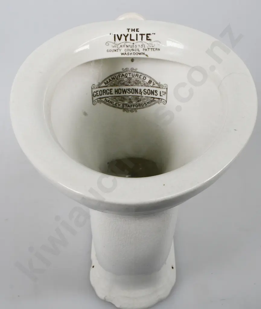SAMPLE TOILET THE IVYLITE WASHDOWN Image 1++