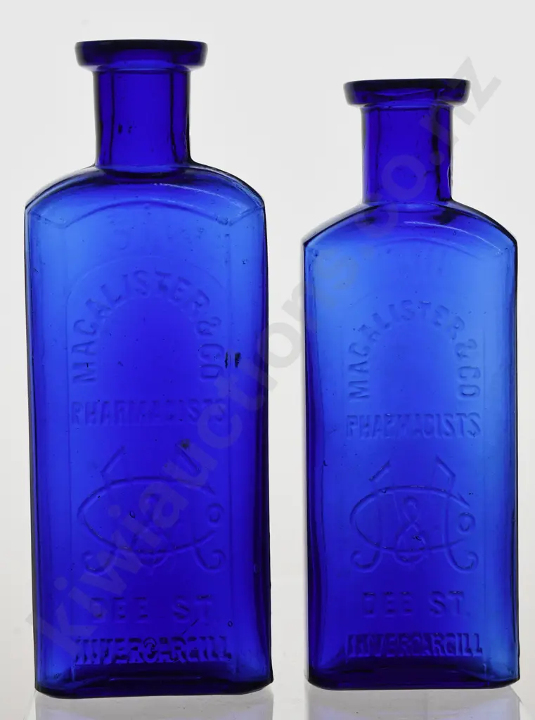MACALISTER INVERCARGILL BLUE CHEMIST Image 1++