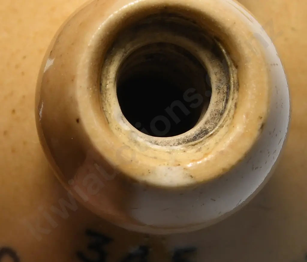 PEMBERTON WHITECHAPEL MINIATURE STONEWARE JAR Image 1++