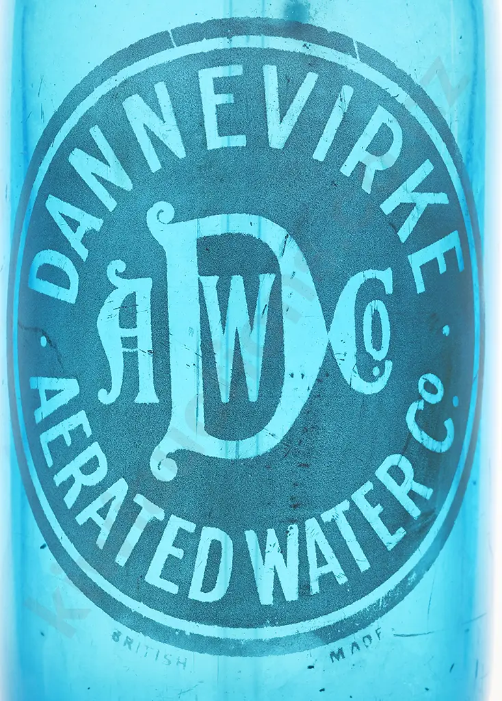 DANNEVIRKE AERATED WATER CO BLUE SYPHON Image 1++