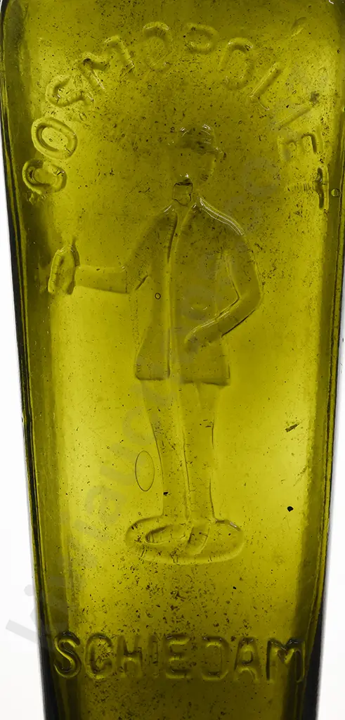 COSMOPOLIET SCHIEDAM CASE GIN Image 1++