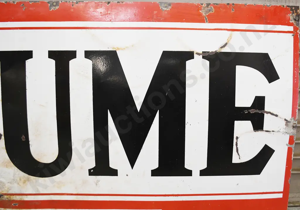PLUME VACUUM OIL COMPANY ENAMEL SIGN Image 1++