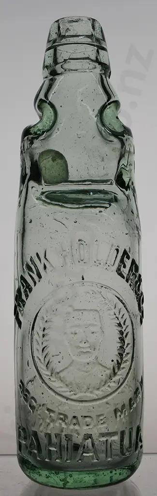 HOLDER PAHIATUA CODD Image 1++